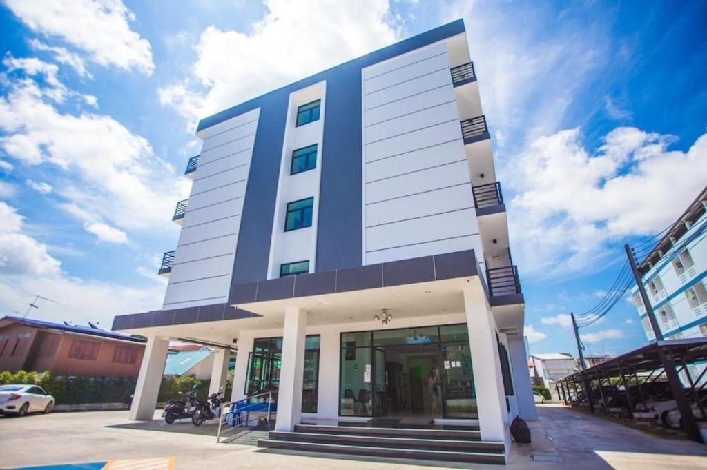The Bed Hotel Phitsanulok Εξωτερικό φωτογραφία