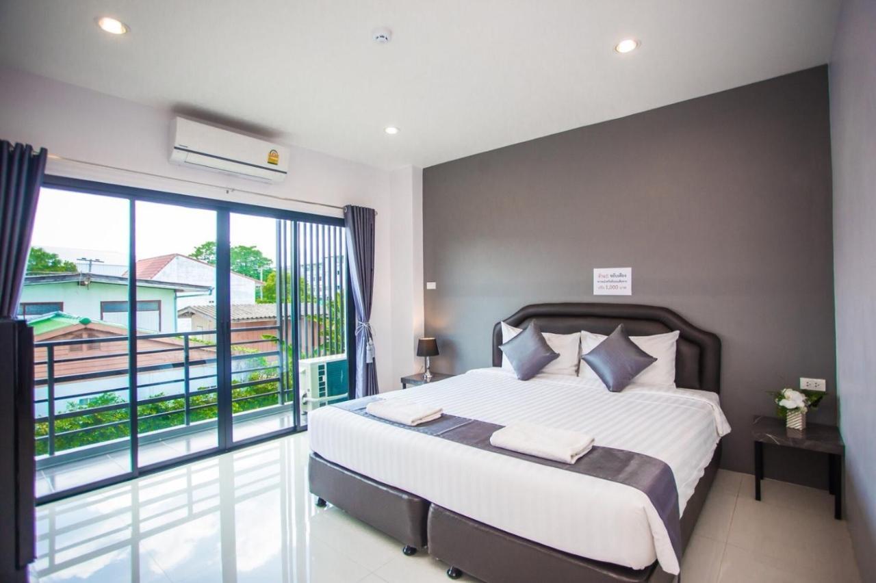 The Bed Hotel Phitsanulok Εξωτερικό φωτογραφία